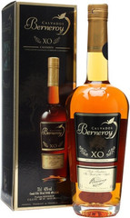 Кальвадос Berneroy XO, Calvados AOC, gift box, 0.7 л