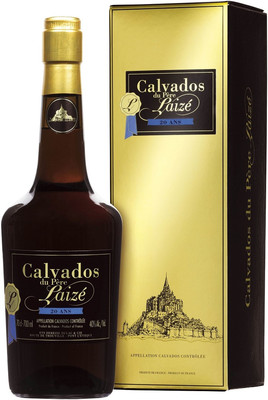 Кальвадос Calvados du pere Laize 20 Ans, gift box, 0.7 л вид 1