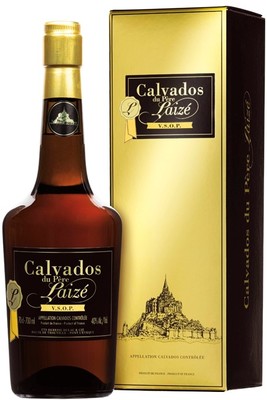 Кальвадос Calvados du pere Laize VSOP, gift box, 0.7 л вид 1